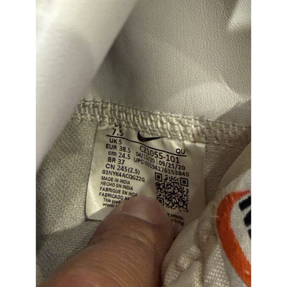 Nike Blazer Mid 77 Sneakers Womens White Red High top Shoes Size 7.5 CZ1055-101 - Picture 8 of 8